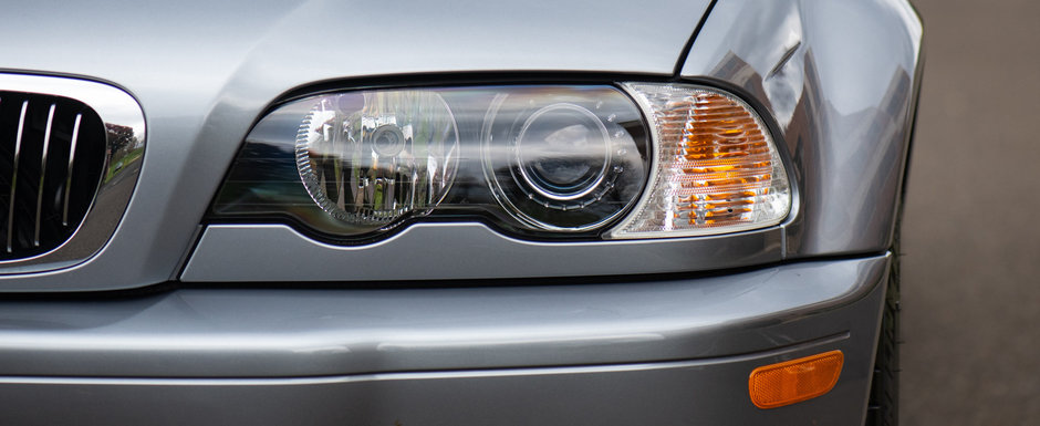 Scos din capsula timpului si pus la vanzare pe internet: BMW-ul M3 cu 7.538 de kilometri la bord Scos din capsula timpului si pus la vanzare pe internet: BMW-ul M3 cu 7.538 de kilometri la bord