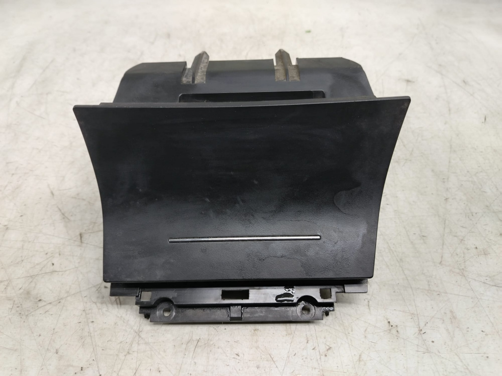 Scrumiera 1z1863077a Skoda Octavia 2 [2004 - 2008] 1.6 benzina BSE