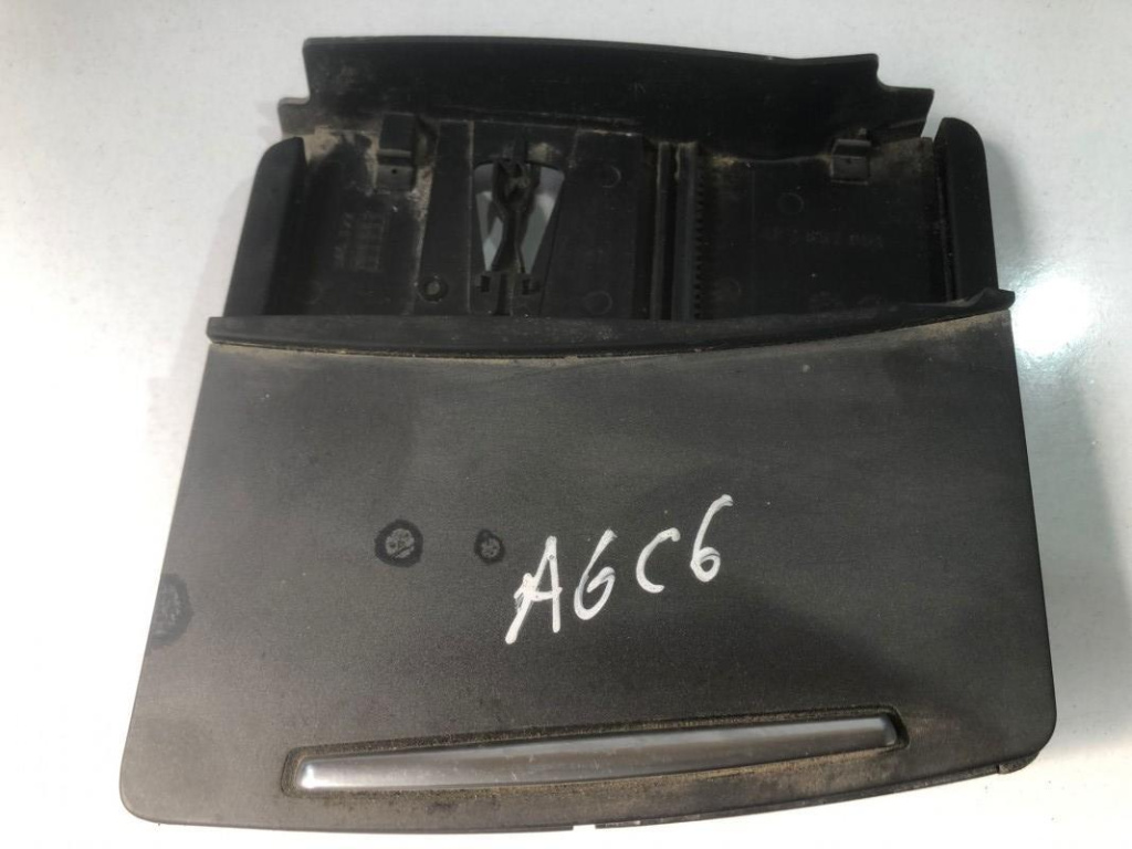 Scrumiera 4f2857951a Audi A6 4F/C6 [2004 - 2008]