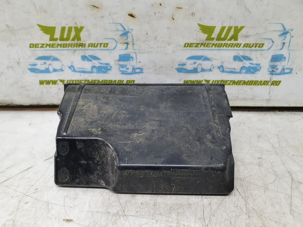 Scrumiera 7p6857311 Volkswagen VW Touareg generatia 2 7P [2010 - 2014]