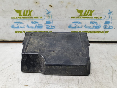 Scrumiera 7p6857311 Volkswagen VW Touareg generatia 2 7P [2010 - 2014]