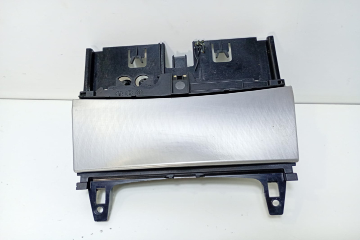 Scrumiera A2046801350 Mercedes-Benz C-Class W204/S204 [2007 - 2012]