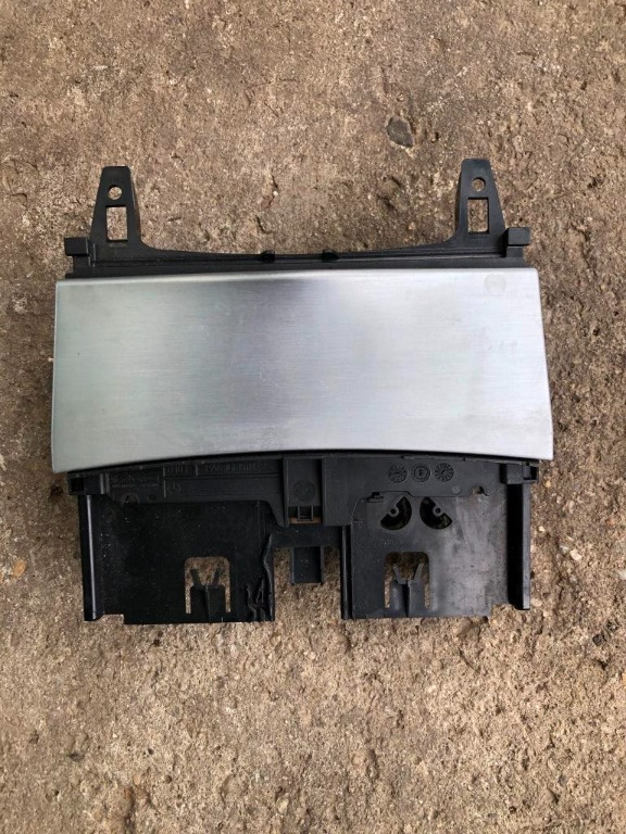 Scrumiera argintie Mercedes C Class W204 2007-2010