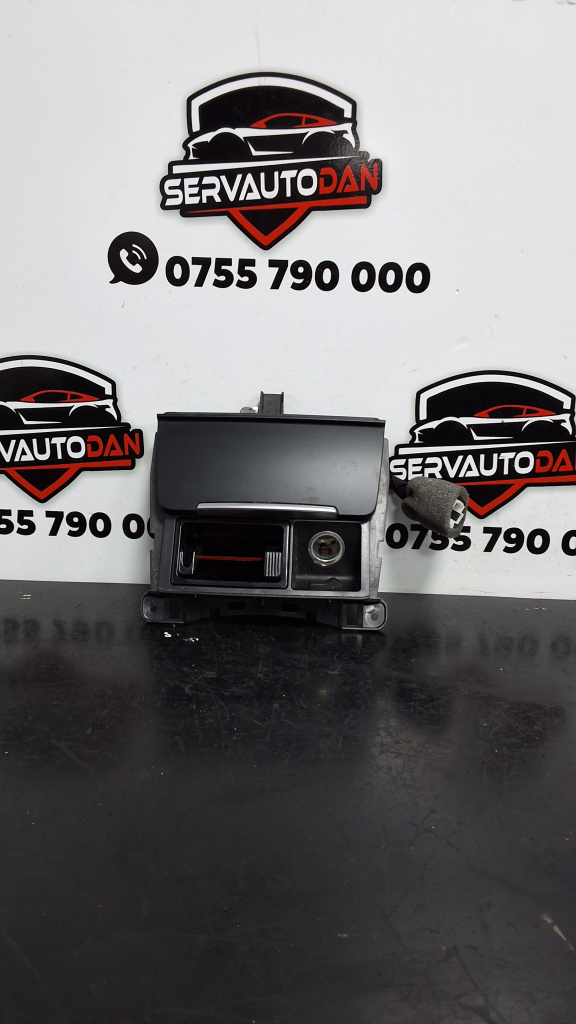 Scrumiera Audi A4 (2008-2011) [8K2, B8] 2.0 Motorina 2011, 8K0857951