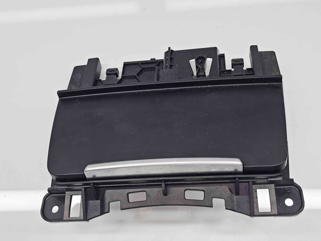 Scrumiera Audi A4 (8K5, B8) Avant [Fabr 2008-2015] 8K0857951