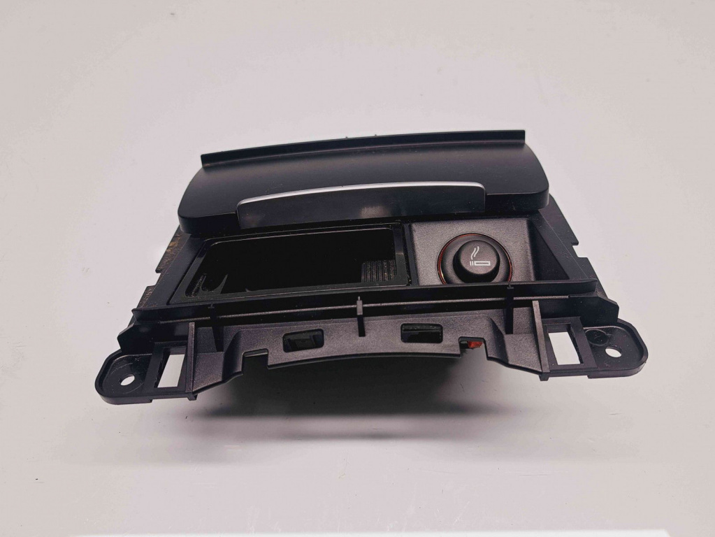 Scrumiera Audi A4 (8K5, B8) Avant [Fabr 2008-2015] 8K0857951