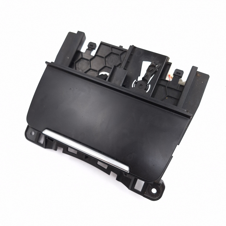 Scrumiera Audi A5 (8T3, 8F7, 8Ta) 2007-2016 2.7 Tdi Cama Motorina 8K0857951, 8K0857965, 8K0-857-965, Wjd81610 Audi