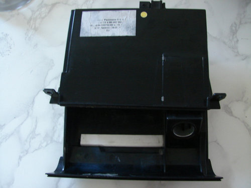 Scrumiera Audi A6 4B/C5 [1997 - 2001] Sedan 2.8 MT quattro (193 hp)
