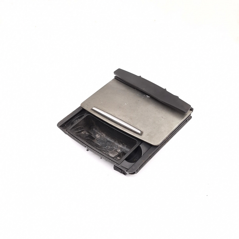 Scrumiera Audi A6 (4F, C6) 2004-2011 2.0 Tdi Bre Motorina 4F2857951B, 3461323