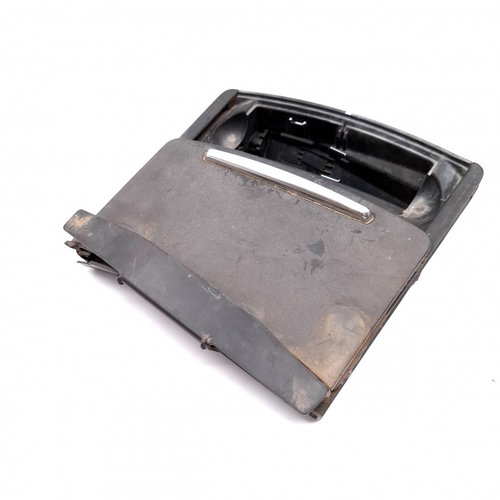 Scrumiera Audi A6 (4F, C6) 2004 - 2011 4F2857951B, 4F2 857 951 B, 4F2857951B, 3461323, 346 132 3