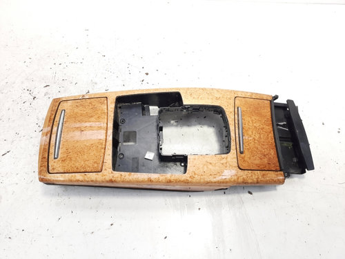 Scrumiera, Audi A6 Avant (4F5, C6) (id:604520)