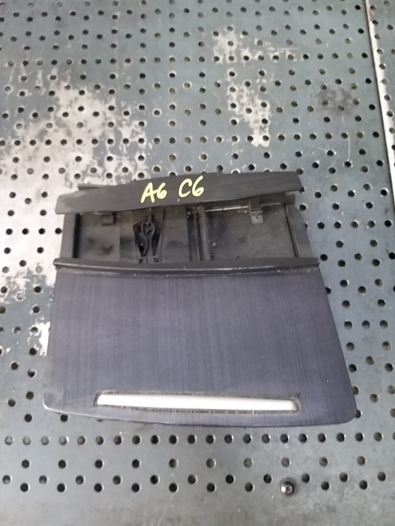 Scrumiera audi a6 c6 4f 4f1857951c