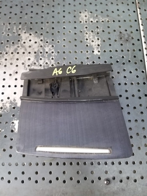 Scrumiera audi a6 c6 4f 4f1857951c