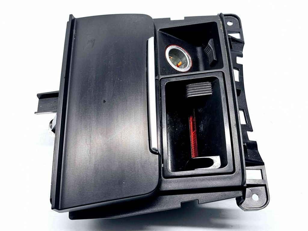 Scrumiera Audi Q5 (8RB) [Fabr 2008-2016] S-line 8K0857951
