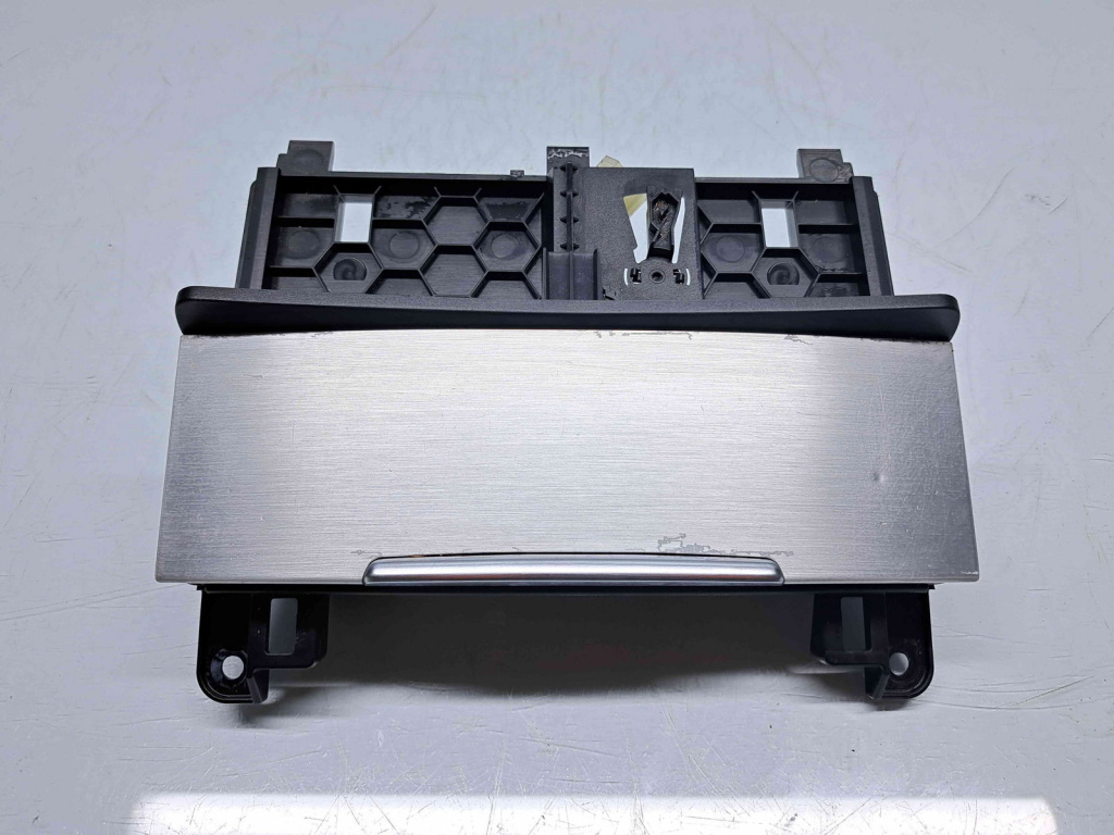 Scrumiera Audi Q7 (4LB) [Fabr 2006-2014] 4L0857951