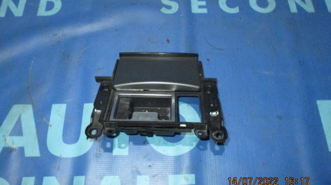 Scrumiera BMW E60 2004;  7034087