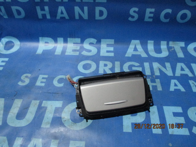 Scrumiera BMW E90 2006;  7129555