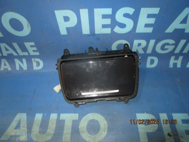Scrumiera BMW F10 ;  9256131 (fata)