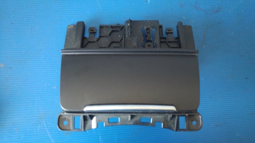 Scrumiera bord audi a4 b8 2008-2012 nonfacelift 8k0857951