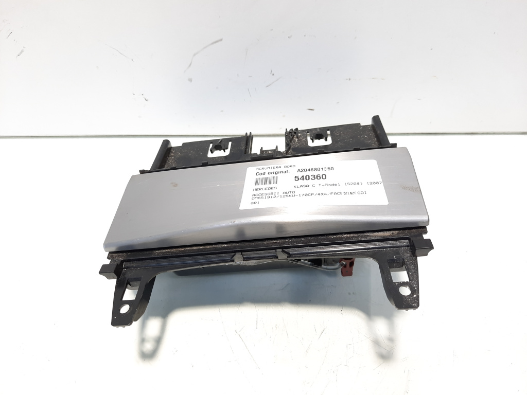 Scrumiera bord, cod A2046801350, Mercedes Clasa C (W204) (pr:110747)