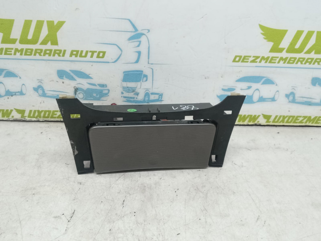 Scrumiera bricheta 13241927 Opel Insignia A [2008 - 2014] 2.0 cdti A20DTJ