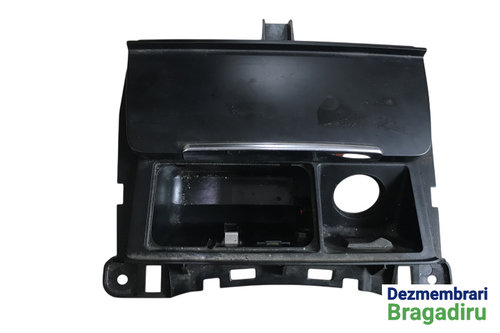 Scrumiera Cod: 8K0857951 8K0857951 Audi A4 B8/8K [2007 - 2011] wagon 5-usi 2.0 TDI MT quattro (170 h...