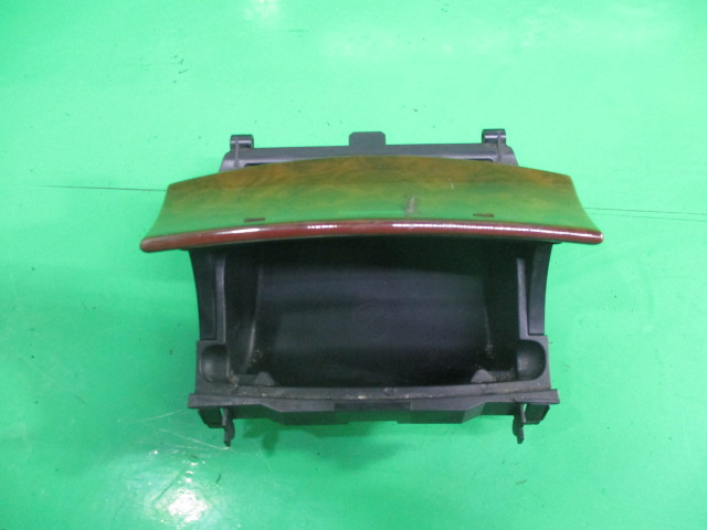 SCRUMIERA COD A2036800852 MERCEDES BENZ C-CLASS W203 FAB. 2000 – 2007 ⭐⭐⭐⭐⭐