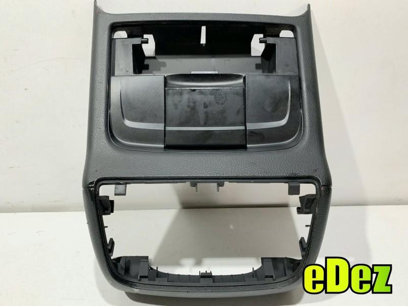 Scrumiera consola spate / bricheta Audi A4 facelift (2011-2015) [B8.5] 8k0864376