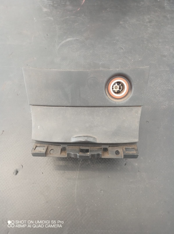 Scrumiera cu bricheta, Mazda 3 BK , 2003 - 2006 COD -bp4k55211