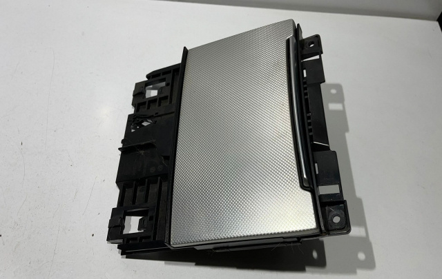 Scrumiera fata 4g0863273 Audi A6 4G/C7 [2010 - 2014]