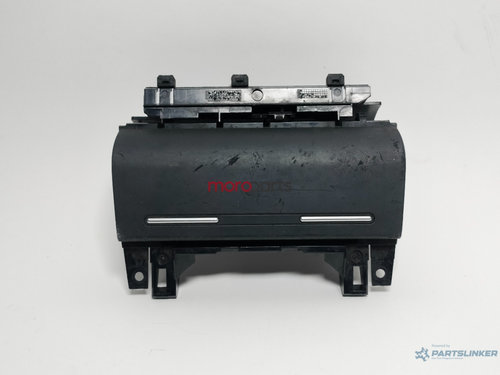 Scrumiera (fata) AUDI A4 III 8EC, B7 2004 - 2008 VAG 8E0857951