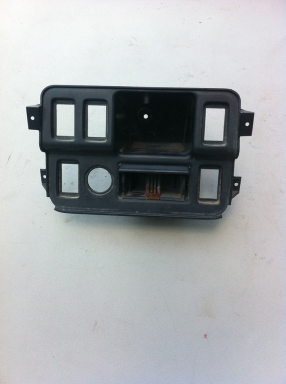 Scrumiera fata Land Rover Freelander [1998 - 2006] Crossover 5-usi 1.8 MT (117 hp) (LN)