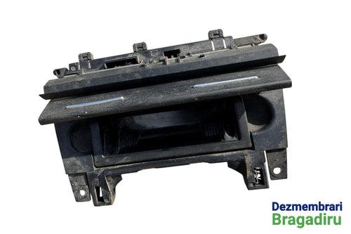 Scrumiera fata Seat Exeo [2009 - 2012] Sedan 2.0 TDI MT (143 hp) Cod motor: CAGA, Cod culoare: LW7X