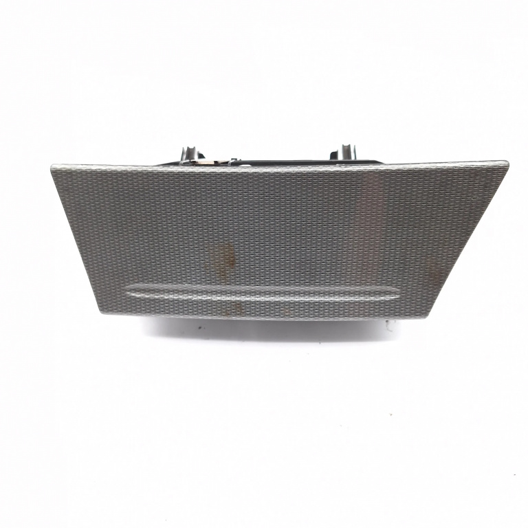 Scrumiera Ford FOCUS Mk 2 2005 - 2010 8M51A044J53AA, 8M51-A044J53-AA, 18820050