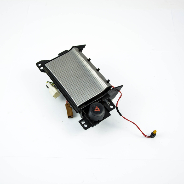 Scrumiera Infiniti S50 (FX35, FX45) 2003 - 2008 Benzina 68800CG000