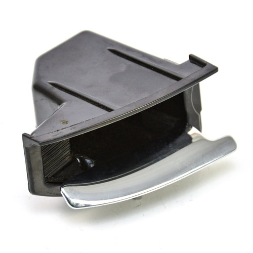 Scrumiera Mercedes-Benz E-CLASS (W211) 2002 - 2009 A2118100233, A 211 810 02 33, 2118100233