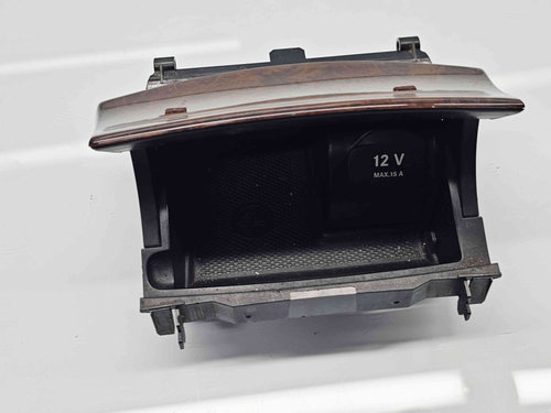 Scrumiera Mercedes Clasa C (W203) [Fabr 2000-2007] A2036805250