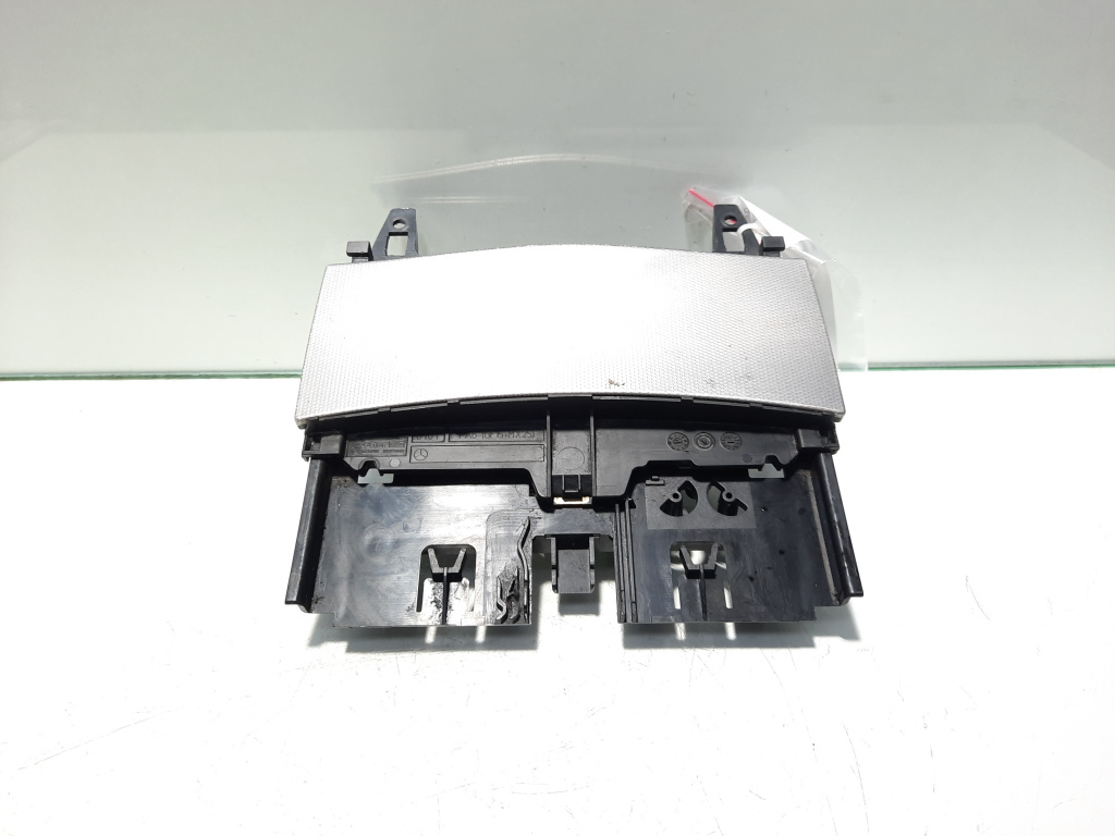 Scrumiera, Mercedes Clasa E (W212) (pr:110747)