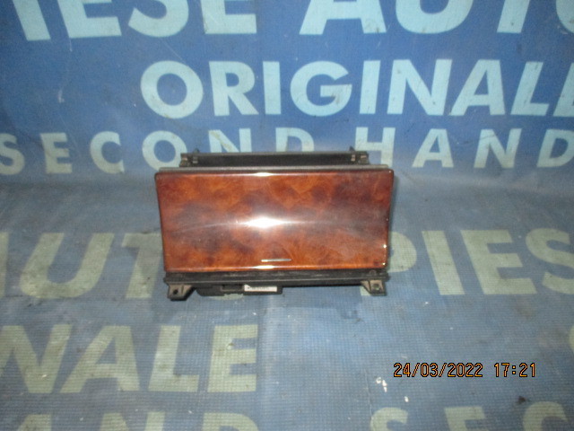 Scrumiera Mercedes E220 S210 2003 (fata)