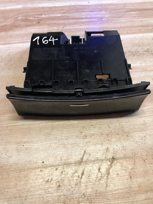 Scrumiera Mercedes M Class w164 2006