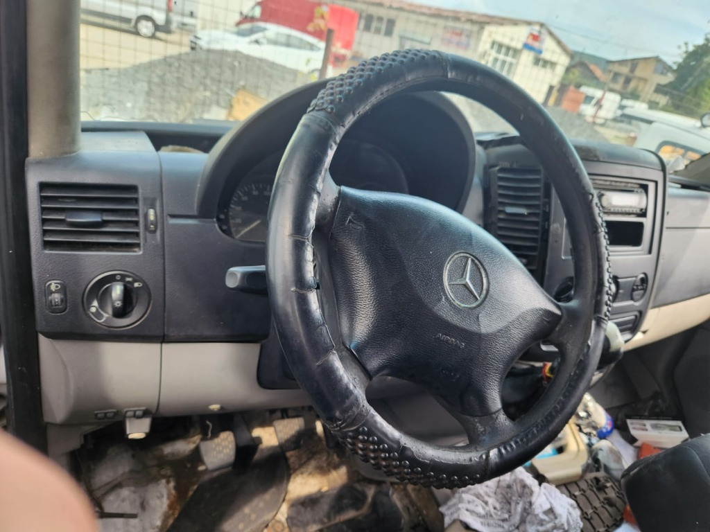 Scrumiera Mercedes Sprinter 906 2.2 CDI euro 4 an 2008