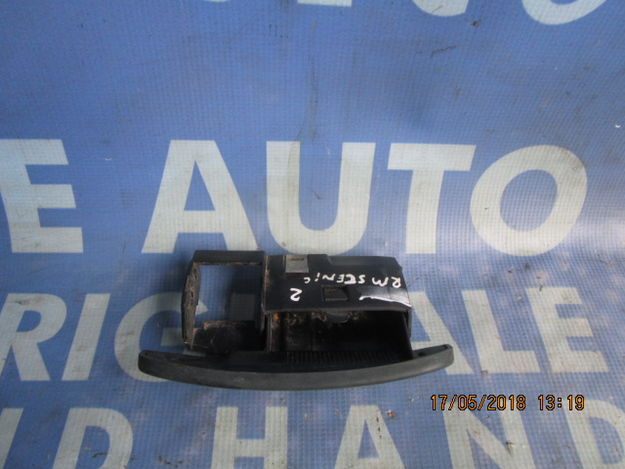Scrumiera Renault Megane Scenic; 7700419047