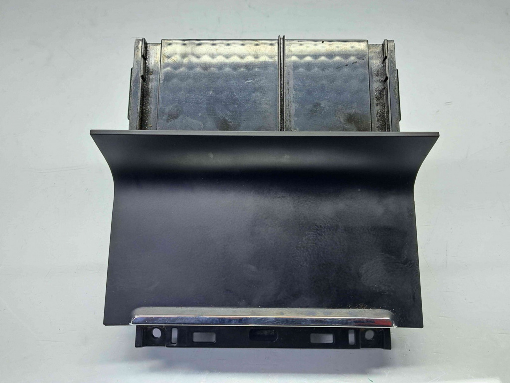 Scrumiera Skoda Superb II (3T4) [Fabr 2008-2015] 3T0857962B