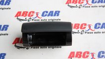 Scrumiera spate Audi A3 8P cod: 8P0857961 model 20...