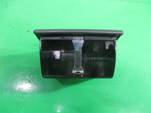 SCRUMIERA SPATE COD 2038100330 KZ MERCEDES BENZ C-CLASS W203 FAB. 2000 – 2007 ⭐⭐⭐⭐⭐