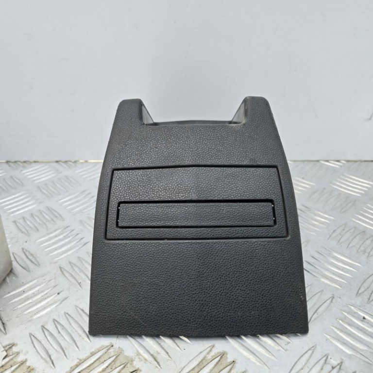 Scrumiera spate Opel Astra H GTC 2004-2007 13133294