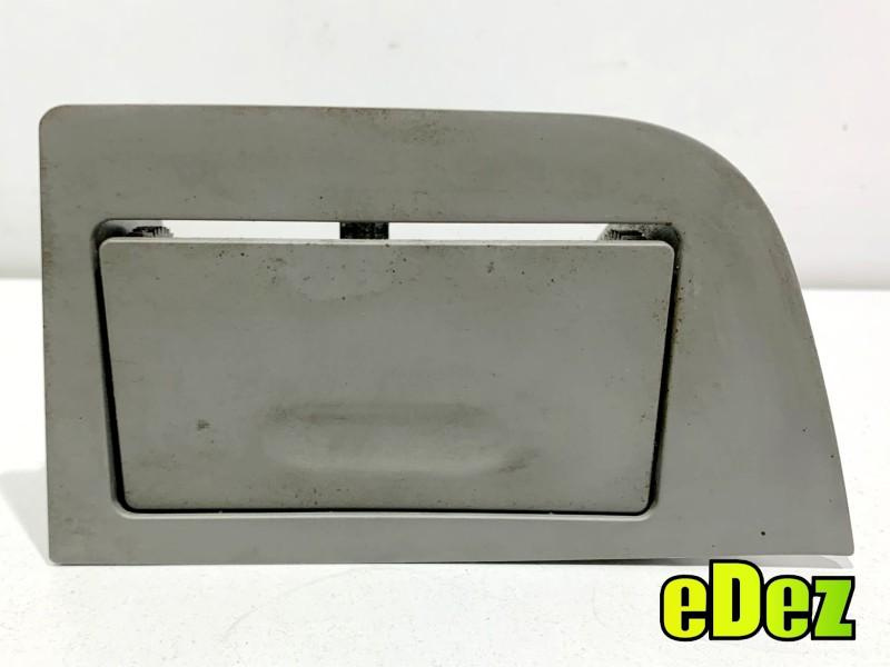 Scrumiera usa stanga spate BMW X5 (2007-2013) [E70] 7137185