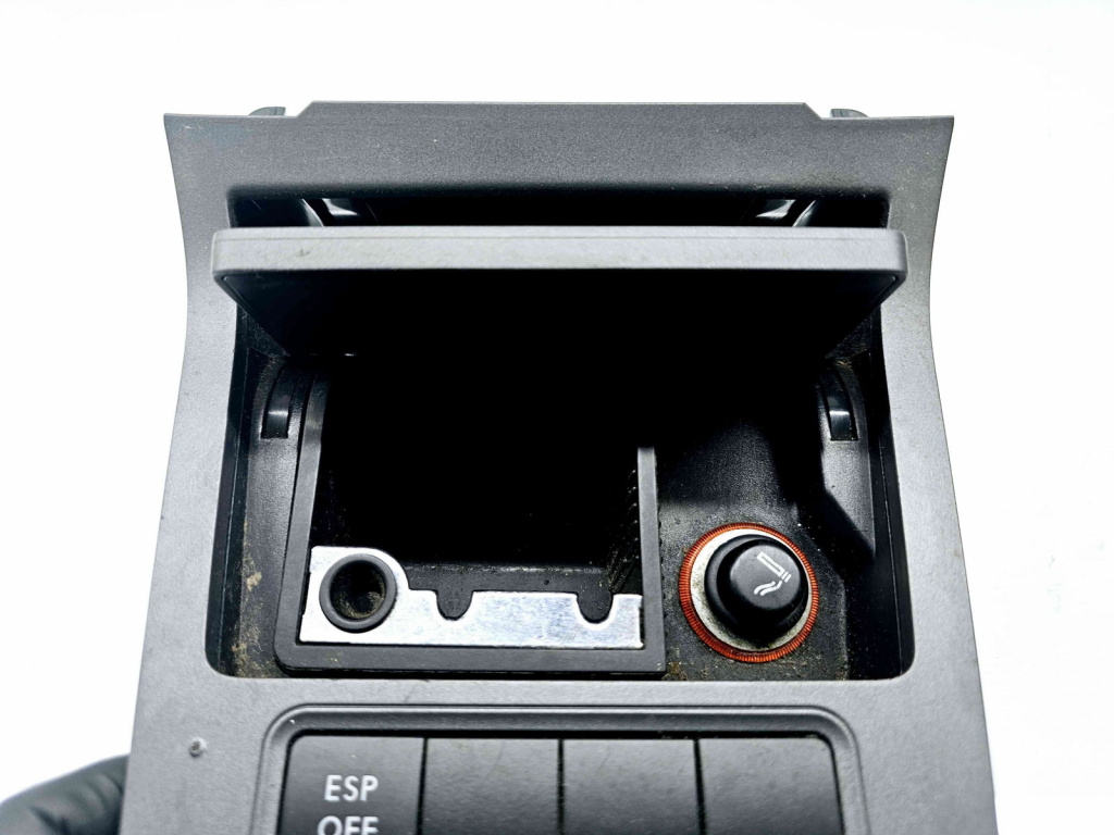 Scrumiera Volkswagen Golf 5 Variant (1K5) [Fabr 2007-2009] 1K0857961