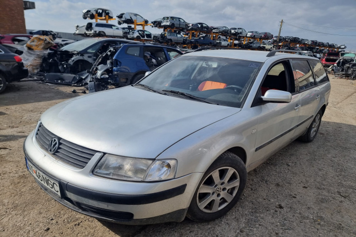 Scrumiera Volkswagen Passat B5 2000 combi/break 1.9 tdi