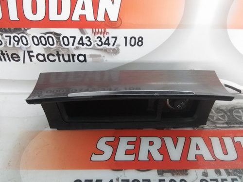 Scrumiera Volkswagen Passat B7 (2010-2014) 2.0 Motorina 2013, 3C0863284K